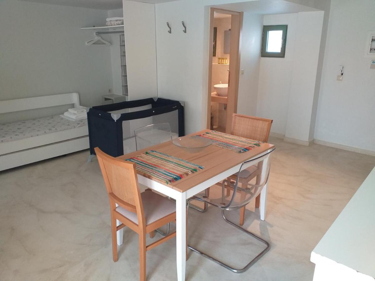 Aphrodite Samos Suites Marathokampos Bagian luar foto