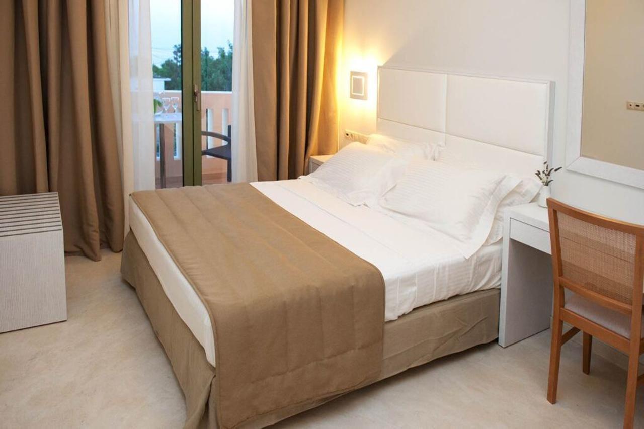 Aphrodite Samos Suites Marathokampos Bagian luar foto