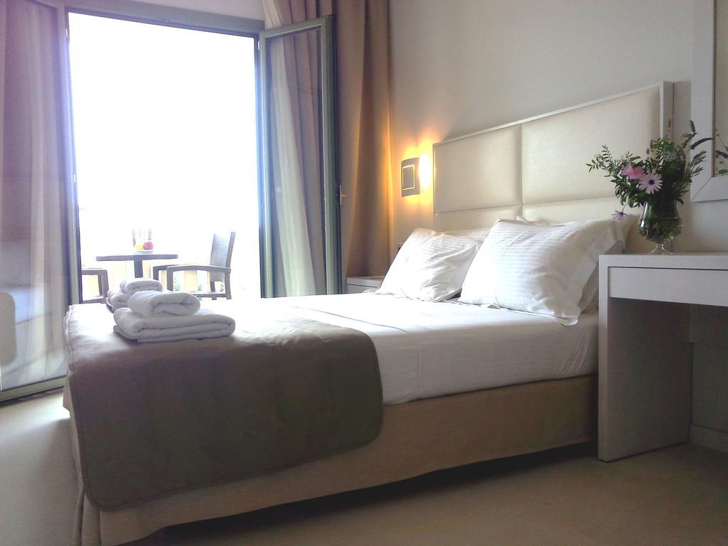 Aphrodite Samos Suites Marathokampos Bagian luar foto