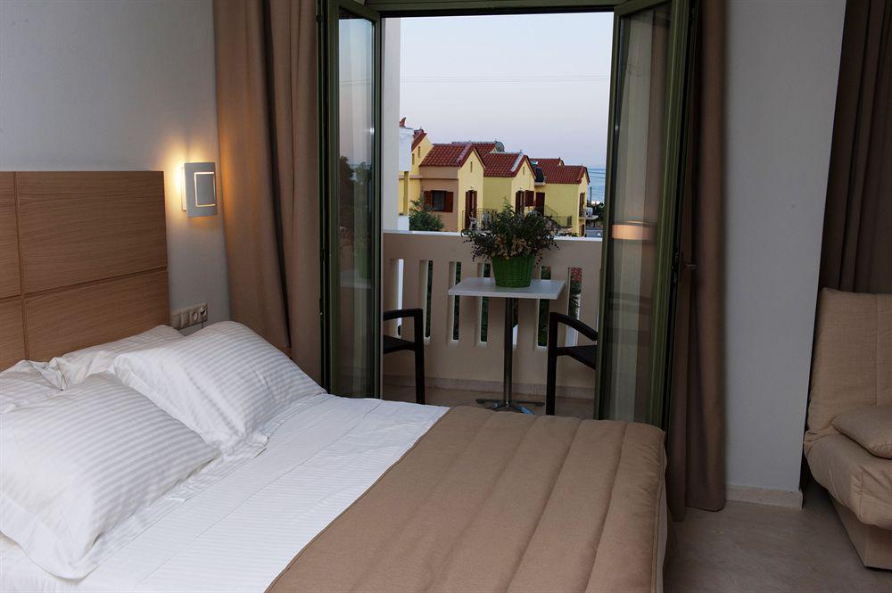 Aphrodite Samos Suites Marathokampos Bagian luar foto